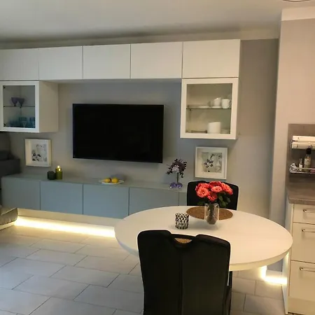 Διαμέρισμα Strandstrasse H3w2-eg Koelpinsee