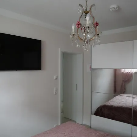 Strandstrasse H3w2-eg Koelpinsee *